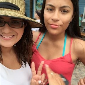 Meet your Posher, Diana