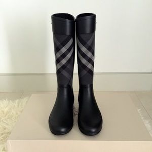 Authentic Burberry Prorsum rain boots. BRAND NEW