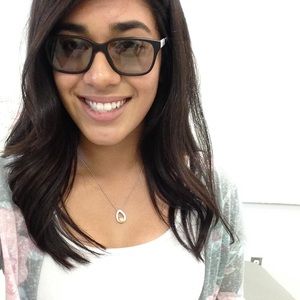 Meet your Posher, Lizett