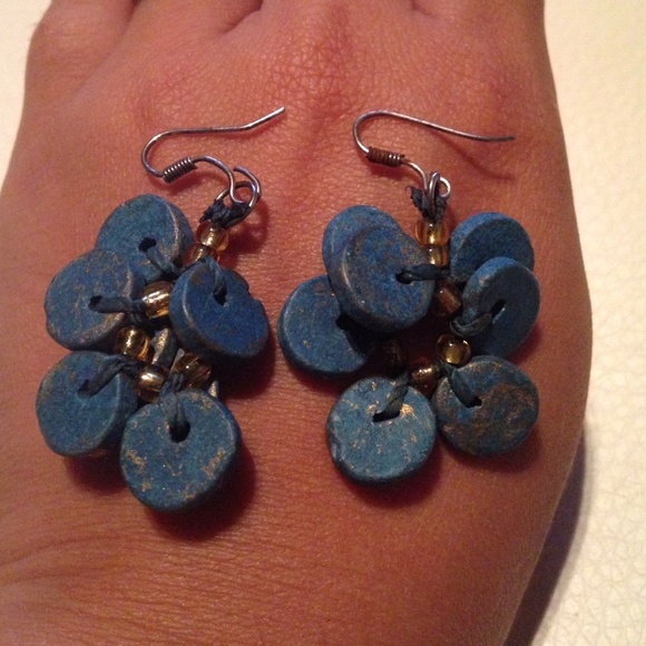 Boho chic earrings - Picture 3 of 3