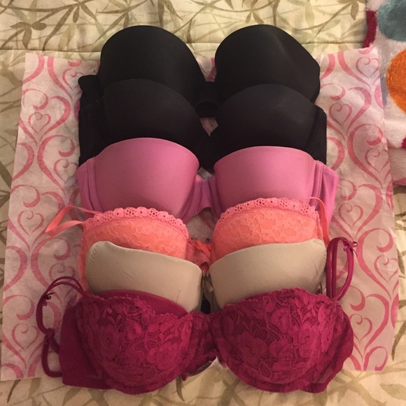 34b + one 36a bra bundle 💕