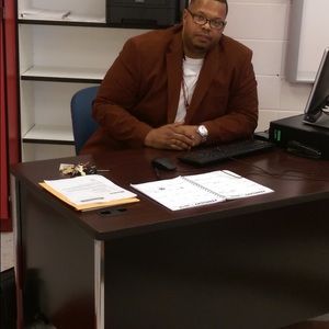 Meet your Posher, Eric