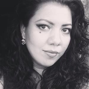 Meet your Posher, Isabel