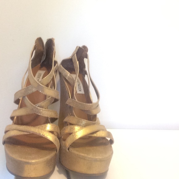 Steve Madden pumps - Picture 3 of 4