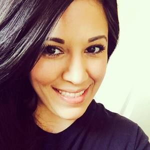 Meet your Posher, Daniella