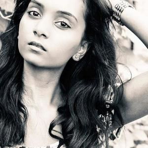 Meet your Posher, Teresa