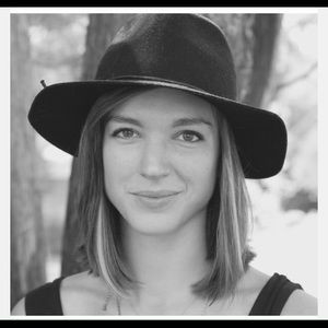 Meet your Posher, Leah