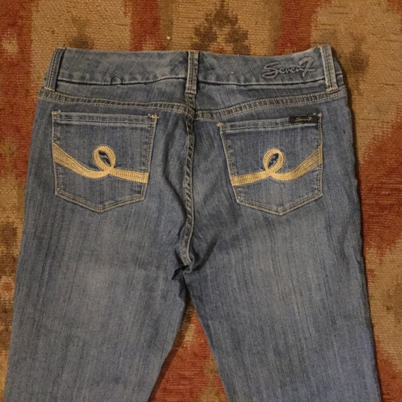 Seven7 Jeans. - Picture 2 of 3