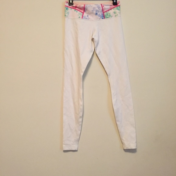 White Lululemon leggings BNWOT