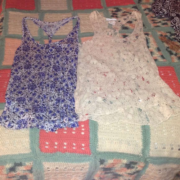 Tank top bundle - Picture 3 of 4
