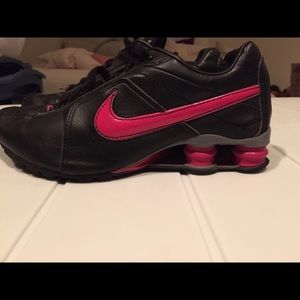 Nike shock shoes