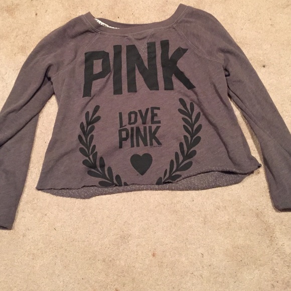 VS crop top