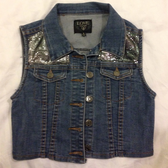 Denim Vest w/ Shoulder detail