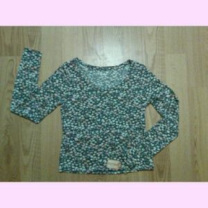 Mudd Floral print Longsleeve shirt