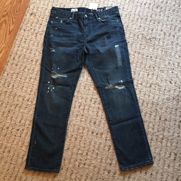 NWT GAP Destructed Real Straight Skimmer Jeans - Picture 3 of 4