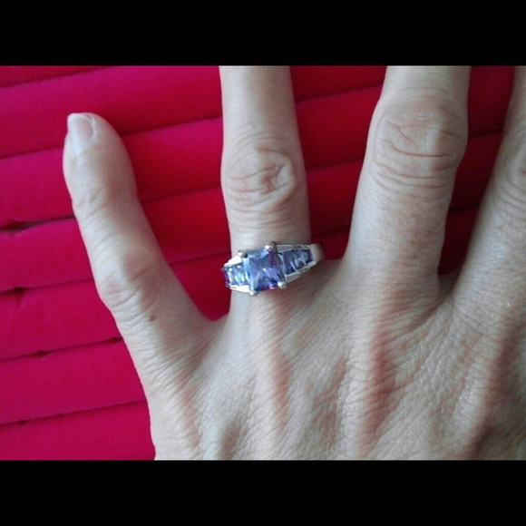 🌾Purple CZ Silver🌾 - Picture 3 of 3