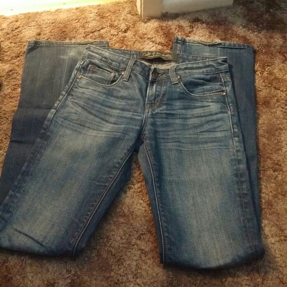 Jeans - Picture 2 of 3