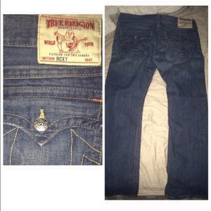 NWOT 🎉 Men's size 36 True Religions DELETING SOON