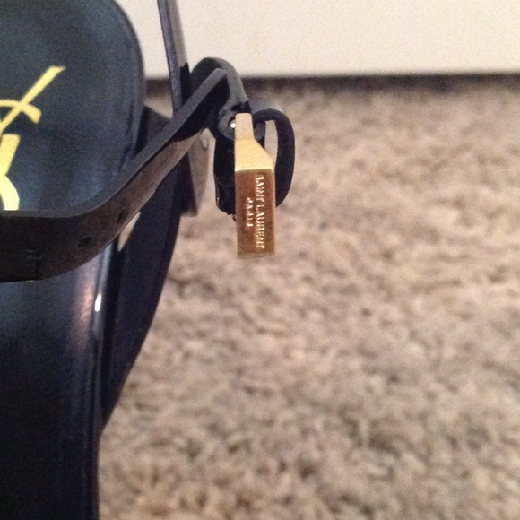 Ysl black patent leather tribute heels - Picture 3 of 4