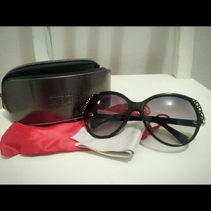 Alexander McQueen sunglasses