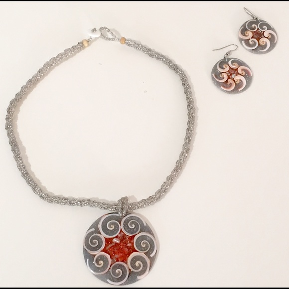 🆕Rare See Shell Set Handmade RED AND GRAY - Picture 2 of 5