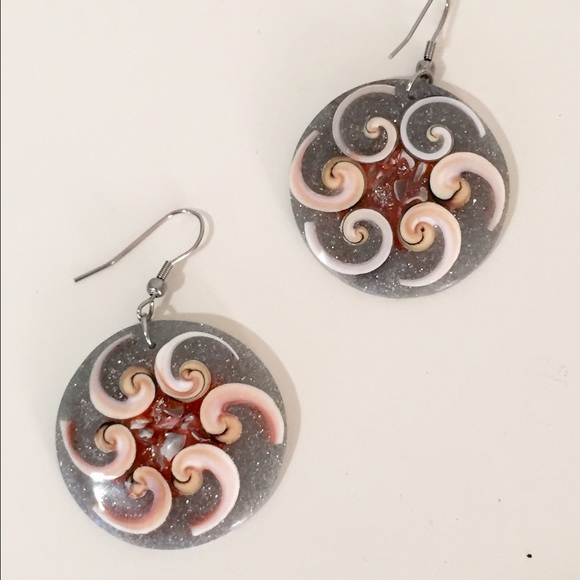 🆕Rare See Shell Set Handmade RED AND GRAY - Picture 3 of 5
