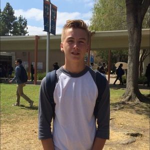 Meet your Posher, Logan