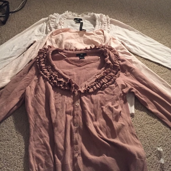 Cardigan bundle - Picture 2 of 2