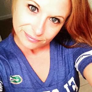 Meet your Posher, Carrie