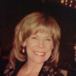 Meet your Posher, Lorie