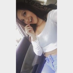 Meet your Posher, Caroline