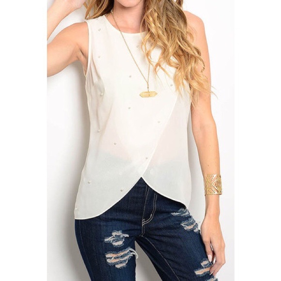 SOLD OUT! Textured chiffon top - Picture 2 of 3