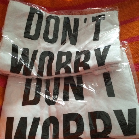 don't worry be yonce woman's tee - Picture 2 of 2