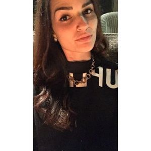 Meet your Posher, Tiela