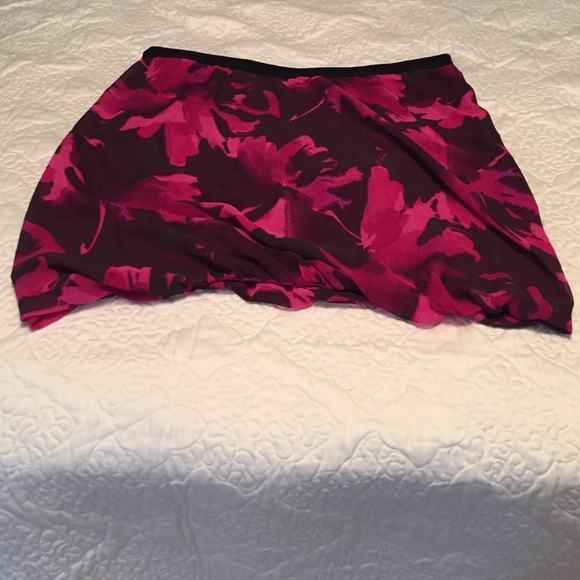 LOFT Bubble skirt.