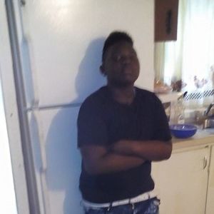 Meet your Posher, Alexia