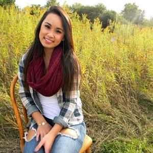 Meet your Posher, Nina