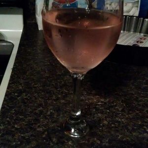 Meet your Posher, Whitley