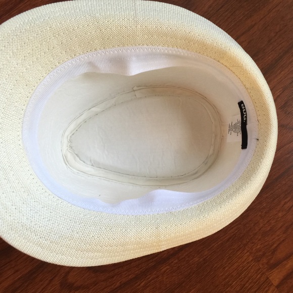 Fedora - Picture 2 of 2