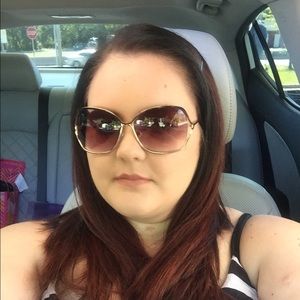 Meet your Posher, Kait