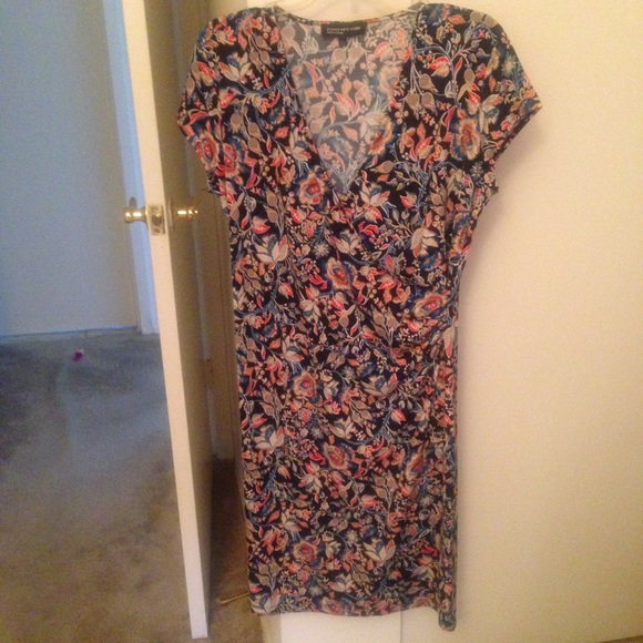 Patterned Jones New York Faux Wrap Dress