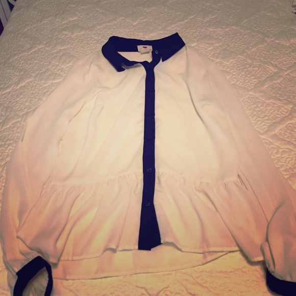 Black and white peplum top