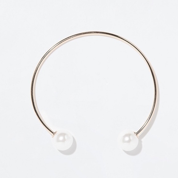 Zara Chocker Necklace with Pearls