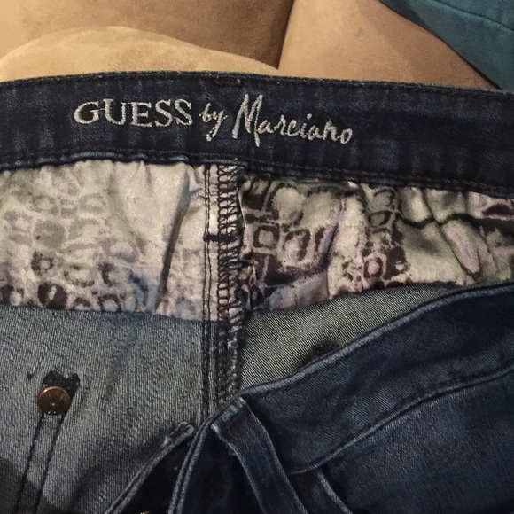 Capris - Picture 4 of 4