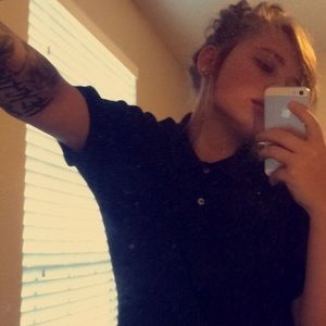 Meet your Posher, Anya