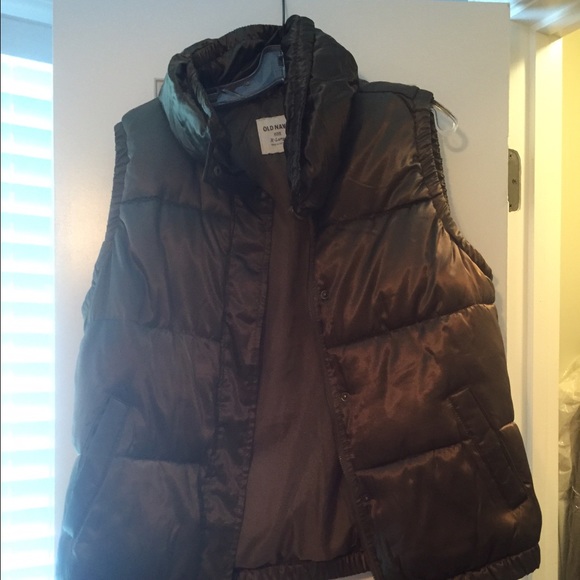 Green puffy vest