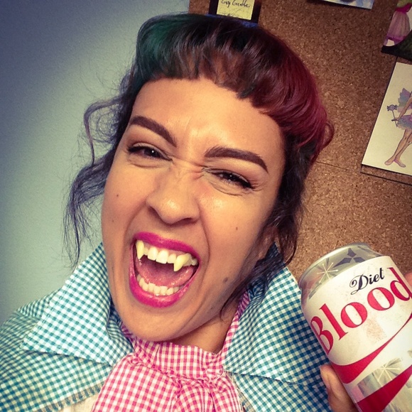 Meet your Posher, Kimberly - Picture 4 of 4