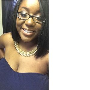 Meet your Posher, Alexandria