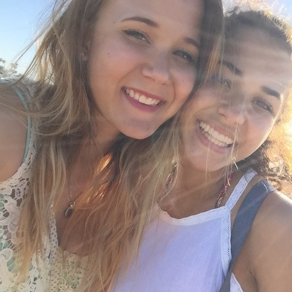 Meet your Posher, Naomi