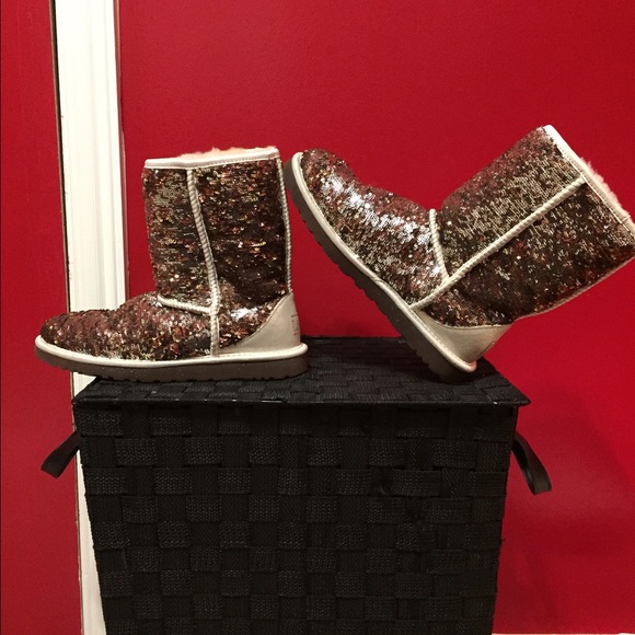 Brown/silver sequined UGG boots. - Picture 2 of 3